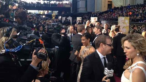 abc crowded carpet kb 130224 wblog Oscars 2013: Academy Awards Live Updates