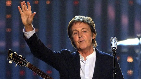 gty paul mccartney dm 120418 wblog Report: McCartneys Valentine Video Shows Celebs Signing Tampon and Enemy