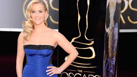 gty reese witherspoon red carpet thg 130224 wblog Oscars 2013: Academy Awards Live Updates