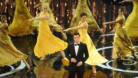 gty seth dancers kb 130224 wblog Oscars 2013: Academy Awards Live Updates