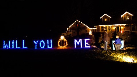 Christmas Lights Spell Surprise Marriage Proposal - ABC News