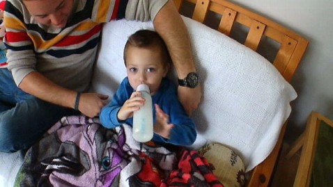 abc food allergy nt 130222 wblog Three Year Old Boy Who Cant Eat Anything Is Running Out of Time, Parents Say