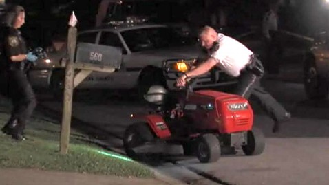 abc mower tragedy nt 130412 wblog Florida 2 Year Old Loses Feet in Lawn Mower 