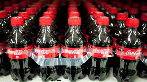 gty coke bottles kb 130213 wblog Moms Death Linked to Coke in Coroners Report