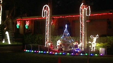 abc wpbf display flap thg 111206 wblog Florida Mans Elaborate Christmas Display Sparks Neighbors Scorn