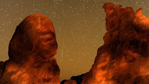 Geminid METEOR SHOWER: why spectacular light show puzzles scientists