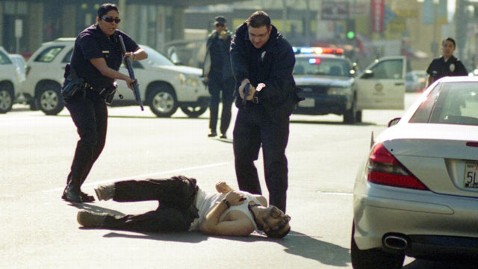 ap hollywood shooting scene jef 111213 wblog Victim of Hollywood Shooting Rampage Dies