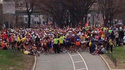 ht twitter runners stopped kb 130415 wblog LIVE UPDATES: Boston Marathon Explosion