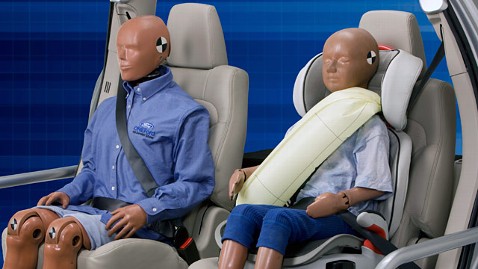 wn ford inflatable seatbelt ll 130227 wblog Highway Deaths Rise May Highlight Need for Newer Cars, Safer Technology
