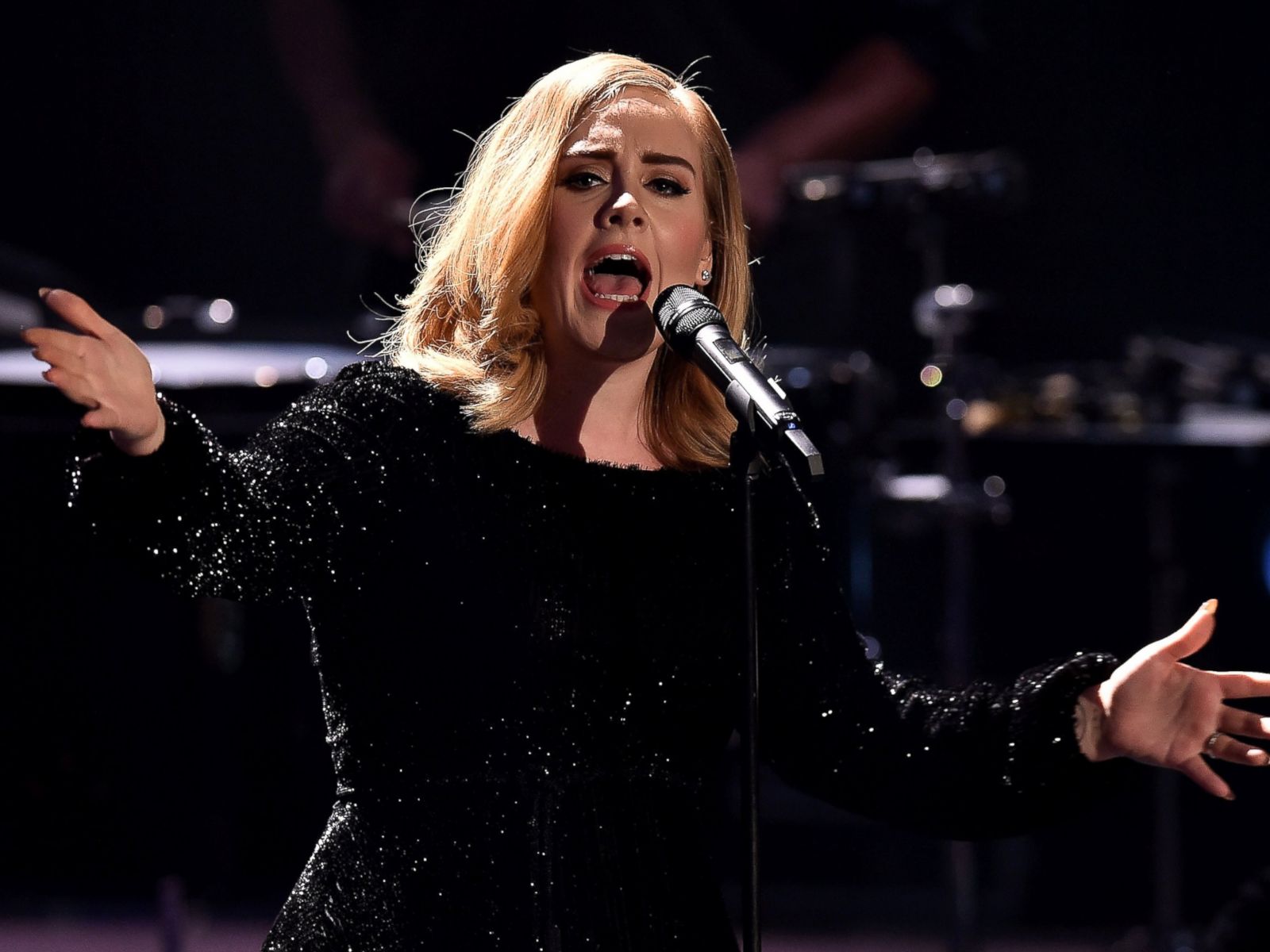 Why Adele's '25' Isn't the Best Album of 2015