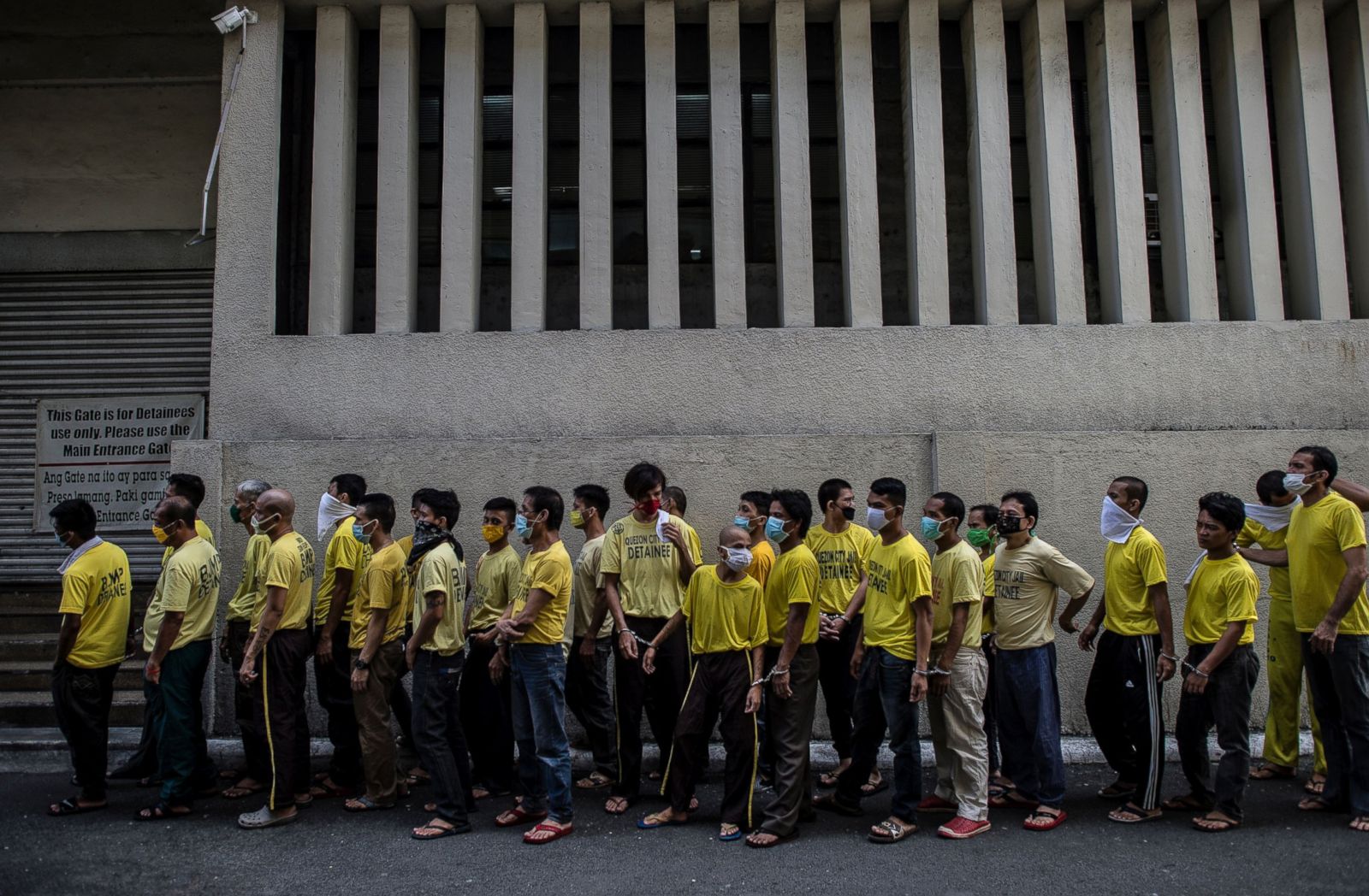 Severe Overcrowding in Manila City Jail Photos - ABC News