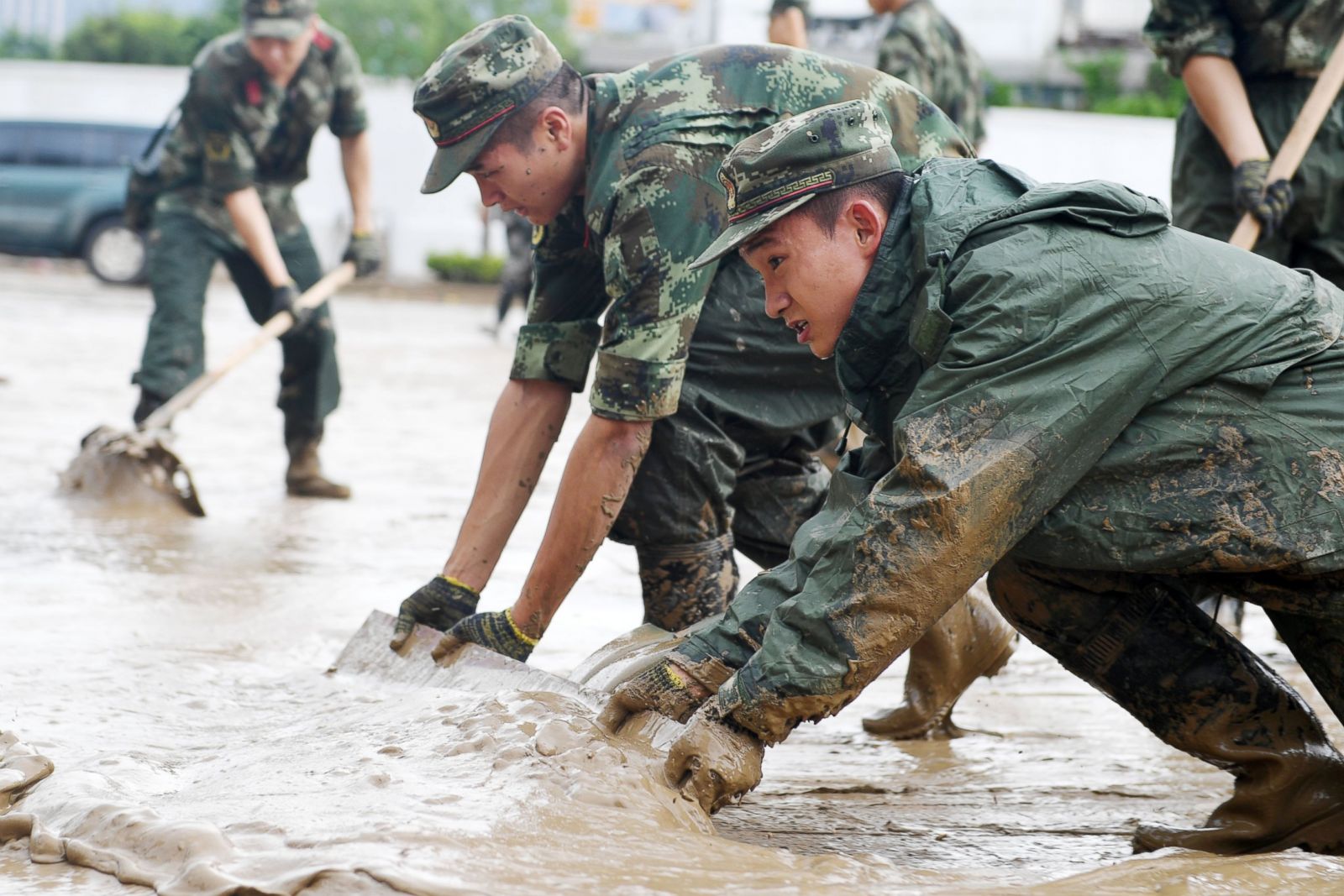 Super Typhoon Hits Taiwan, China Photos | Image #151 - ABC News