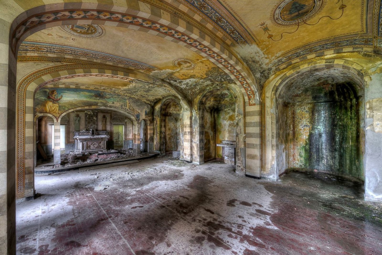 images-of-these-abandoned-places-will-give-you-chills-photos-abc-news