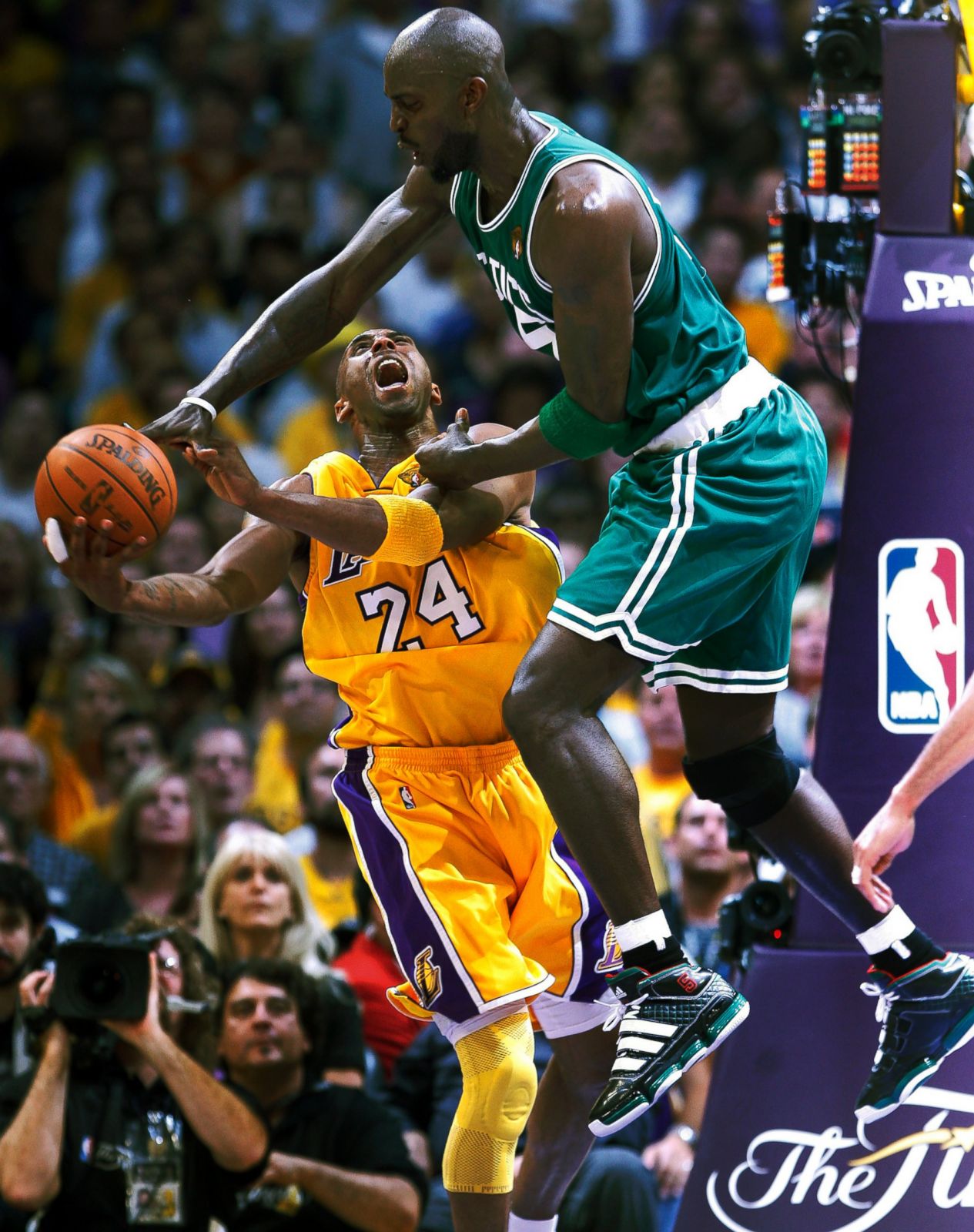 NBA Shorts Through the Years Photos - ABC News