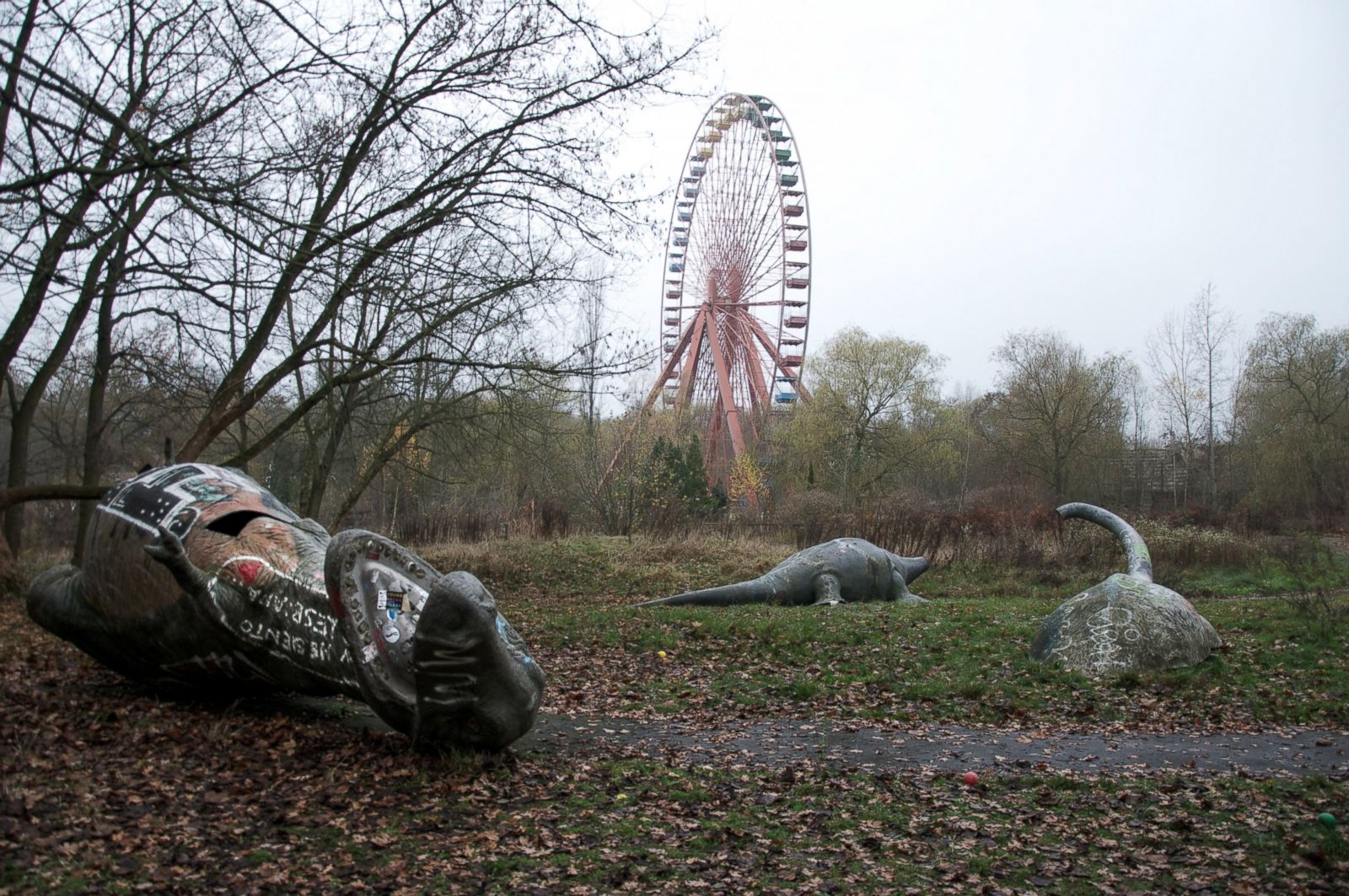 Abandoned Amusement Parks From Seph Lawless Photos - ABC News