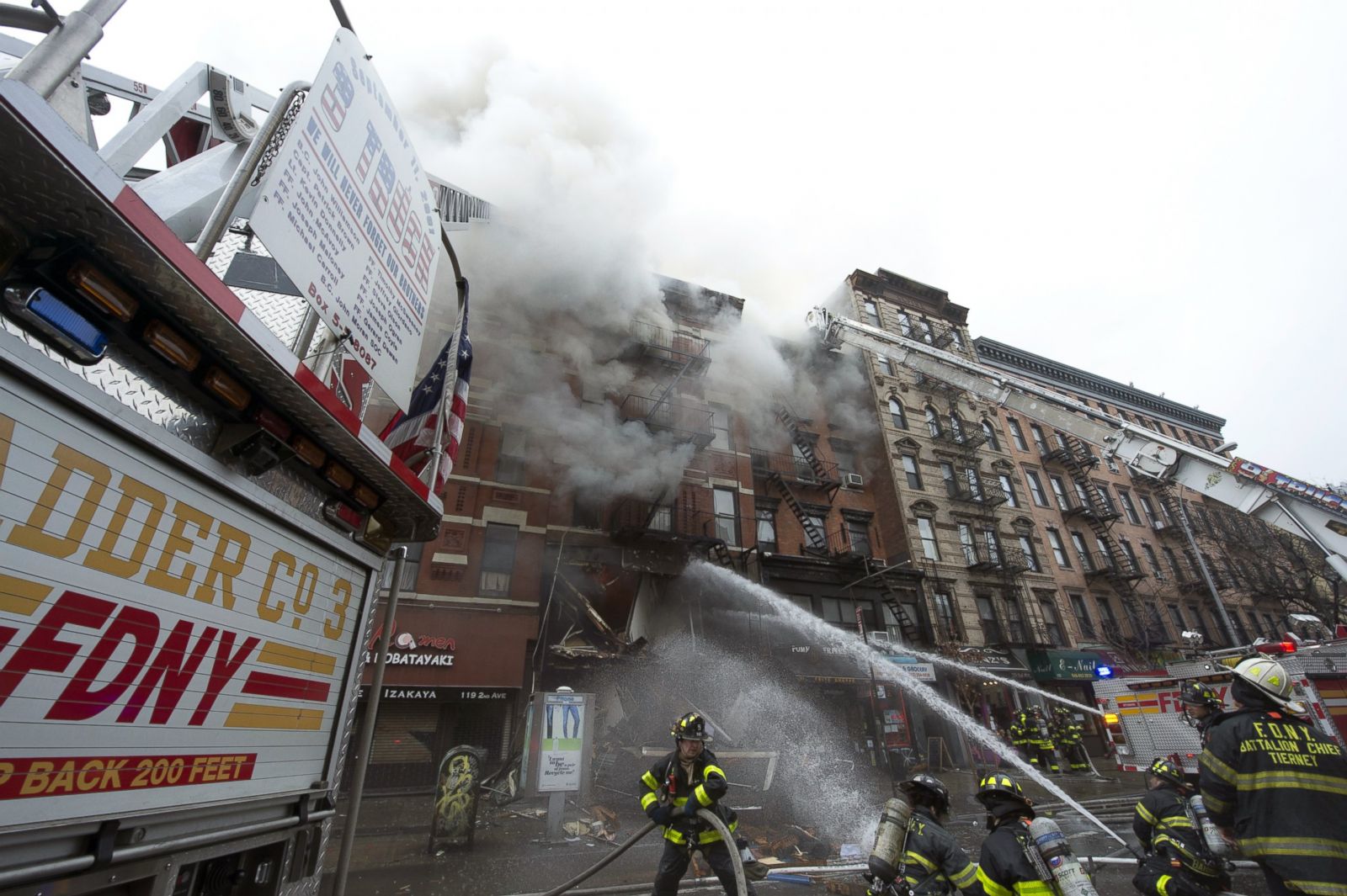 NYC Fire, Building Collapse Summons 275 Firefighters Photos - ABC News