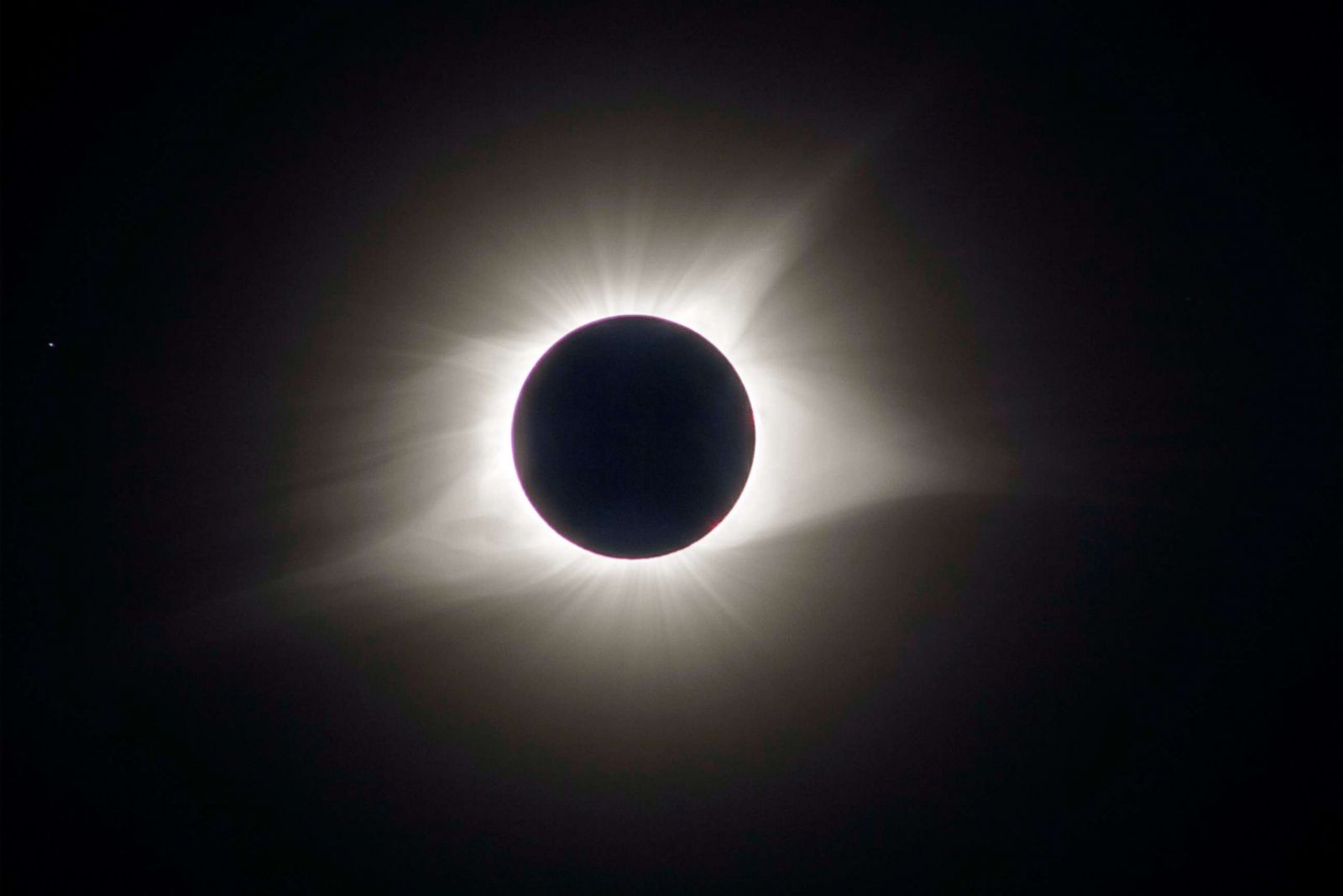 First look at the solar eclipse from Oregon Photos ABC News